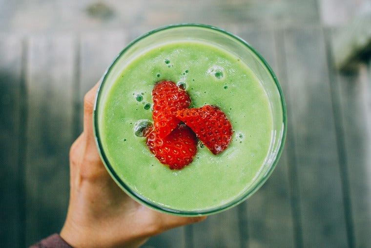 This Superfood Breakfast Smoothie Will Fuel Your Morning Hustle